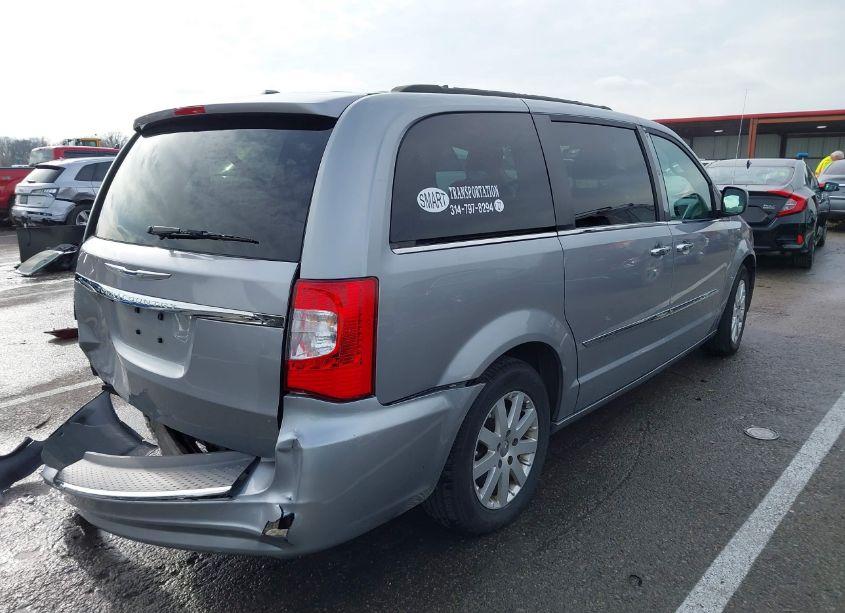 Photo 4 of 2015 Chrysler Town & COUNTRY TOURING (VIN 2C4RC1BG9FR662544)