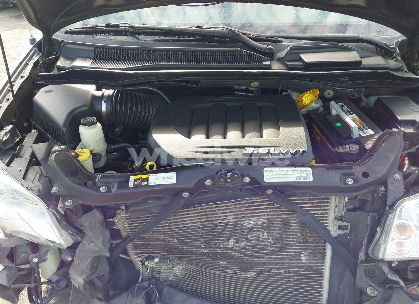 Photo 10 of 2015 Chrysler Town & COUNTRY TOURING (VIN 2C4RC1BG9FR715386)