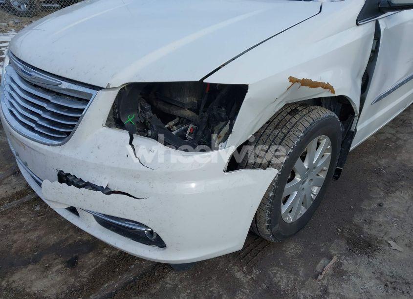 Photo 6 of 2016 Chrysler Town & COUNTRY TOURING (VIN 2C4RC1BG9GR120510)