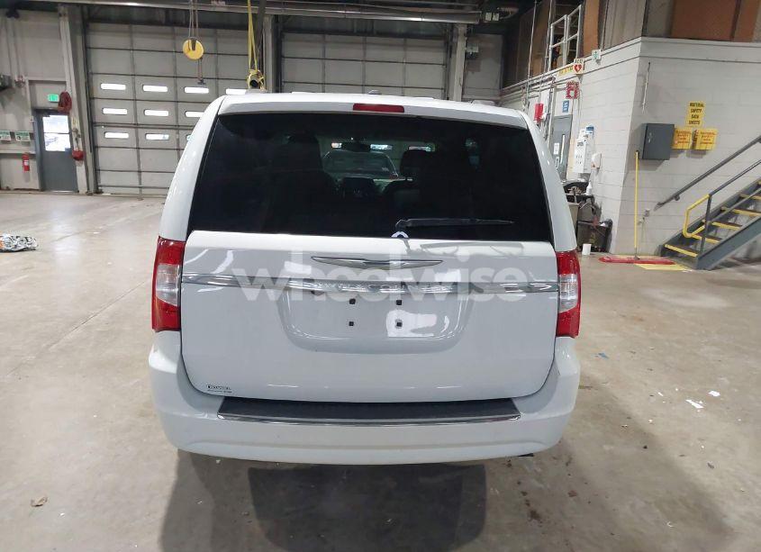 Photo 17 of 2016 Chrysler Town & COUNTRY TOURING (VIN 2C4RC1BG9GR120684)