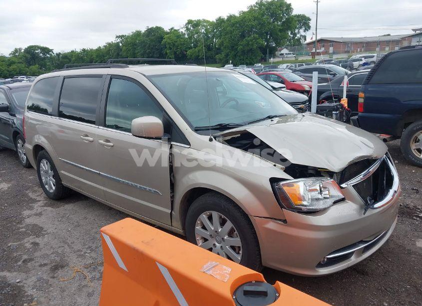 Photo 13 of 2016 Chrysler Town & COUNTRY TOURING (VIN 2C4RC1BG9GR164958)