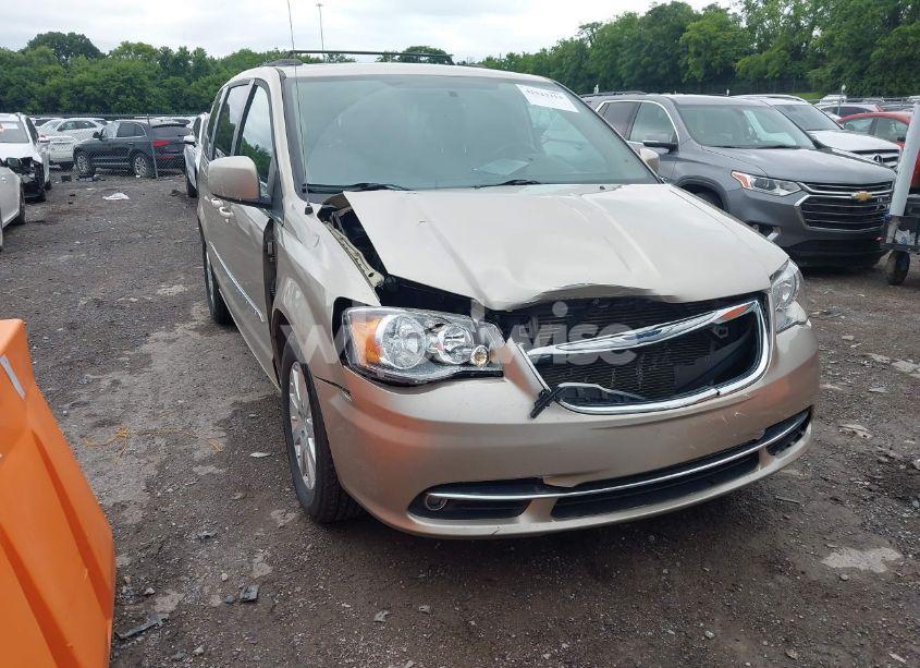 Photo 6 of 2016 Chrysler Town & COUNTRY TOURING (VIN 2C4RC1BG9GR164958)