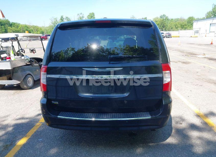 Photo 16 of 2016 Chrysler Town & COUNTRY TOURING (VIN 2C4RC1BG9GR165298)