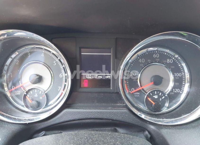 Photo 7 of 2016 Chrysler Town & COUNTRY TOURING (VIN 2C4RC1BG9GR165298)