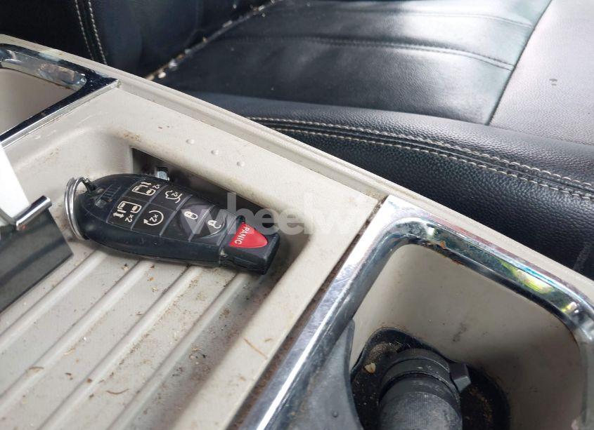 Photo 11 of 2016 Chrysler Town & COUNTRY TOURING (VIN 2C4RC1BG9GR166628)