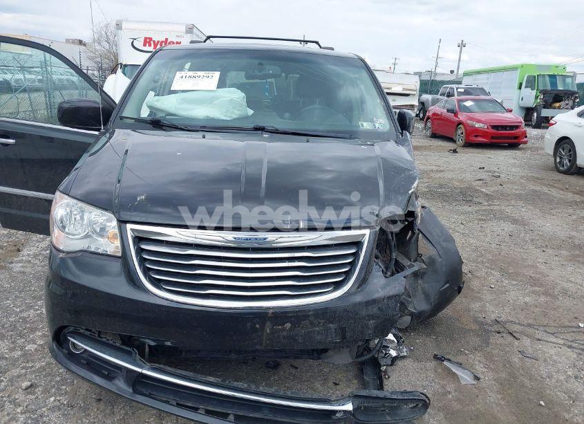Photo 12 of 2016 Chrysler Town & COUNTRY TOURING (VIN 2C4RC1BG9GR166628)