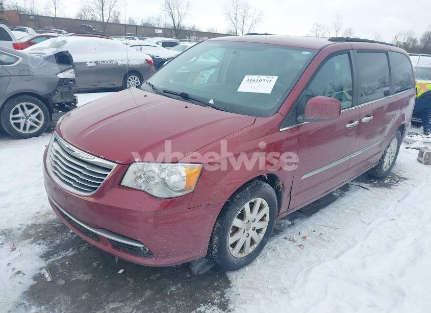 Photo 2 of 2016 Chrysler Town & COUNTRY TOURING (VIN 2C4RC1BG9GR199435)
