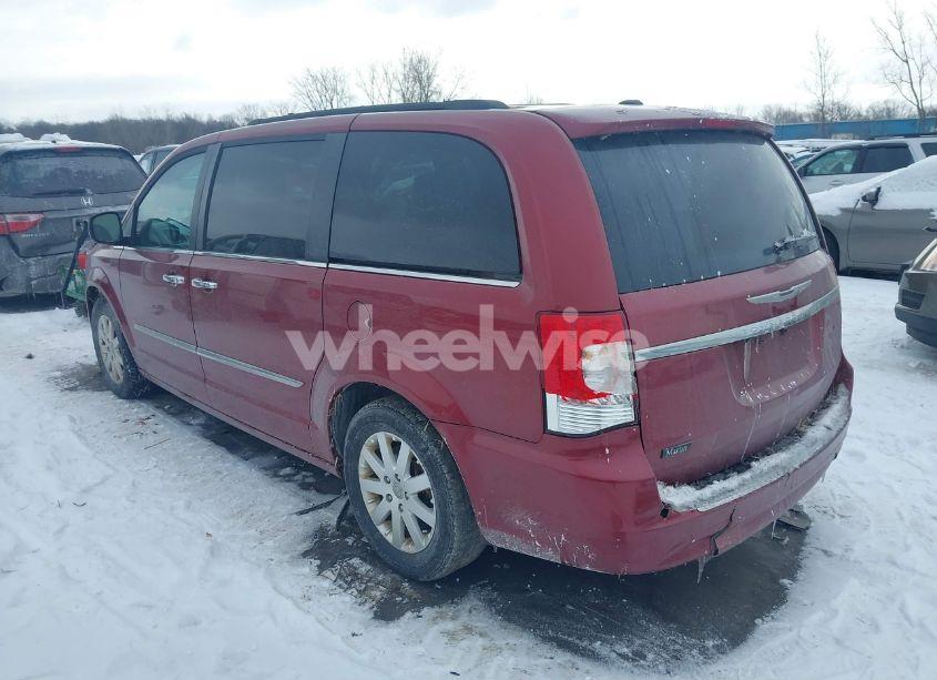 Photo 3 of 2016 Chrysler Town & COUNTRY TOURING (VIN 2C4RC1BG9GR199435)