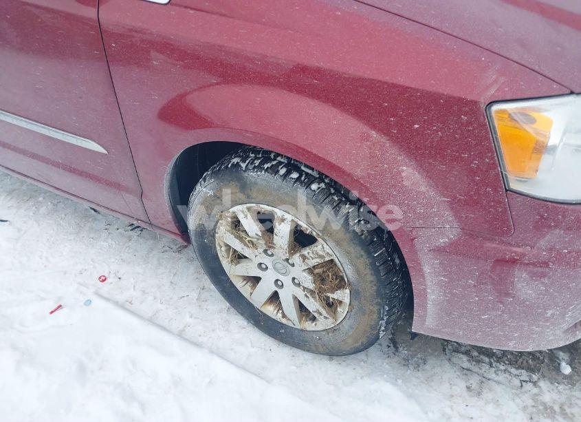 Photo 6 of 2016 Chrysler Town & COUNTRY TOURING (VIN 2C4RC1BG9GR199435)