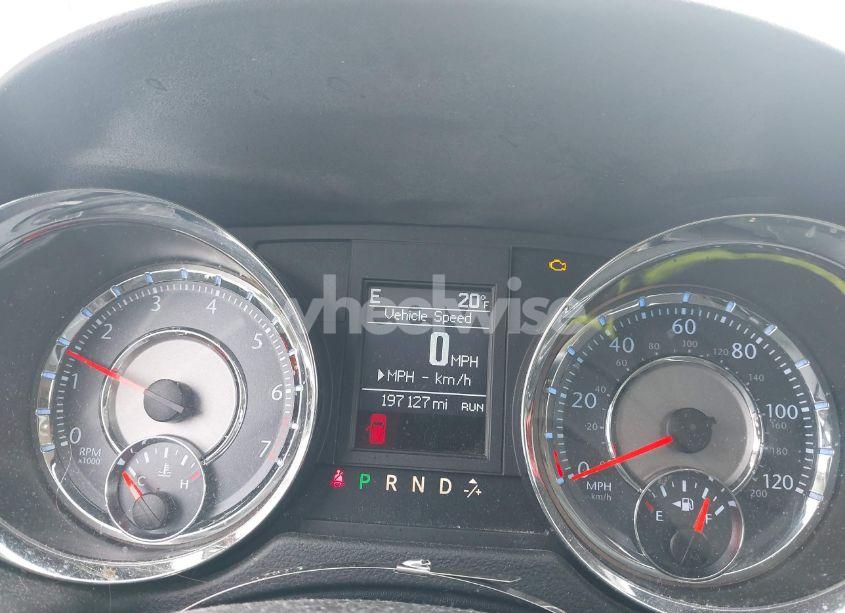 Photo 7 of 2016 Chrysler Town & COUNTRY TOURING (VIN 2C4RC1BG9GR199435)