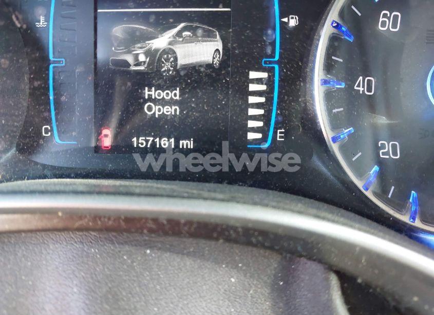 Photo 16 of 2017 Chrysler Pacifica TOURING-L (VIN 2C4RC1BG9HR578422)