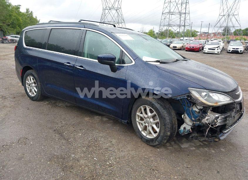 2017 Chrysler Pacifica TOURING PLUS (VIN 2C4RC1BG9HR753056) main photo