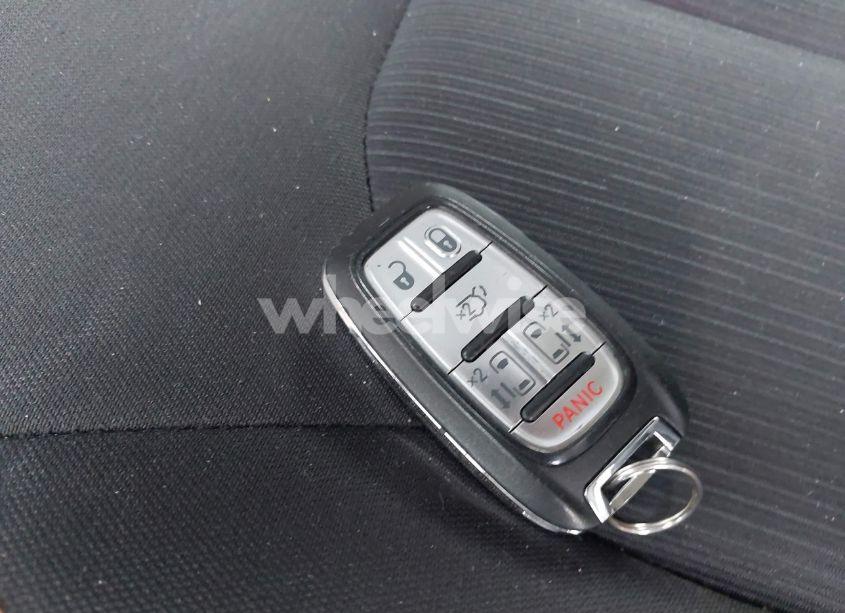 Photo 11 of 2017 Chrysler Pacifica TOURING PLUS (VIN 2C4RC1BG9HR753056)