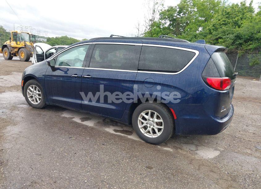 Photo 3 of 2017 Chrysler Pacifica TOURING PLUS (VIN 2C4RC1BG9HR753056)