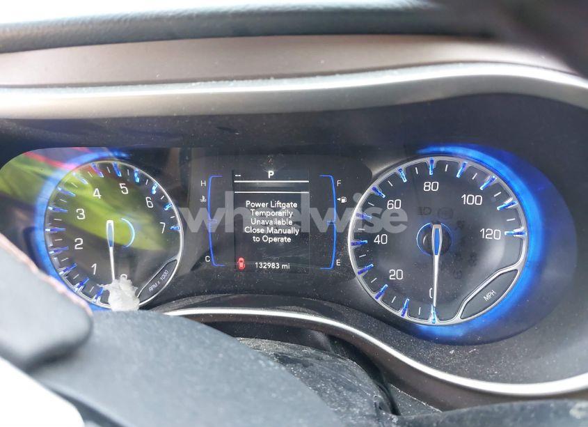 Photo 7 of 2018 Chrysler Pacifica TOURING L (VIN 2C4RC1BG9JR211123)