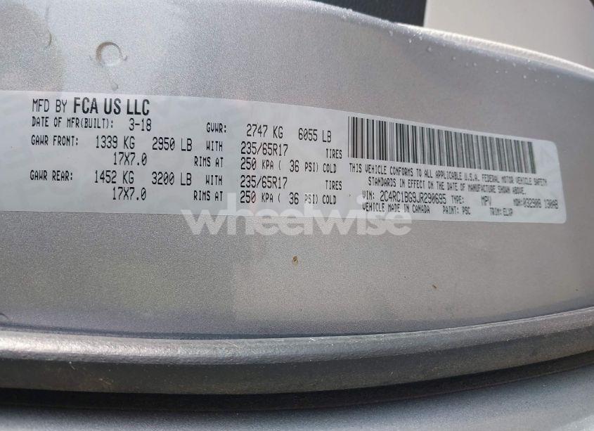 Photo 9 of 2018 Chrysler Pacifica TOURING L (VIN 2C4RC1BG9JR290695)