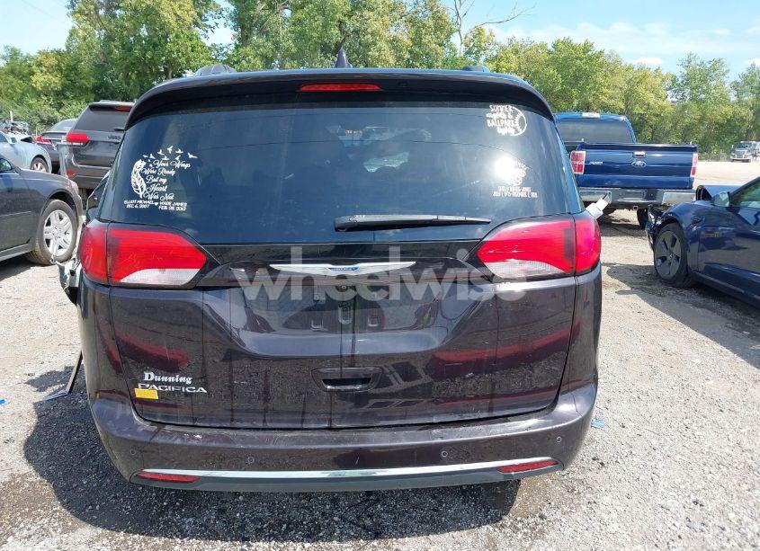 Photo 15 of 2019 Chrysler Pacifica TOURING L (VIN 2C4RC1BG9KR547954)