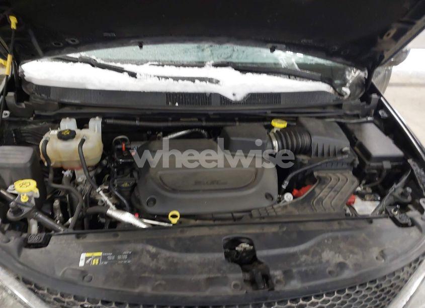 Photo 10 of 2019 Chrysler Pacifica TOURING L (VIN 2C4RC1BG9KR666183)