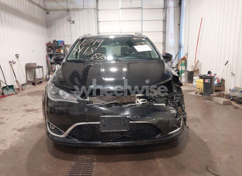 Photo 13 of 2020 Chrysler Pacifica TOURING L (VIN 2C4RC1BG9LR140072)