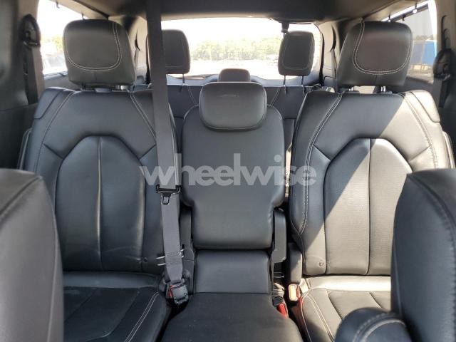 Photo 11 of 2021 CHRYSLER PACIFICA TOURING L (VIN 2C4RC1BG9MR553319)