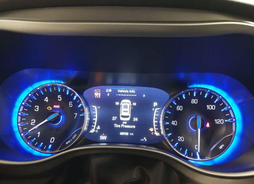 Photo 7 of 2023 Chrysler Pacifica TOURING L (VIN 2C4RC1BG9PR594599)