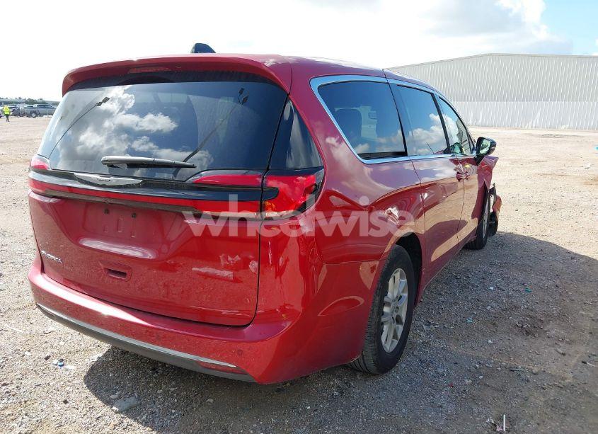 Photo 4 of 2025 Chrysler Pacifica SELECT (VIN 2C4RC1BG9SR516185)