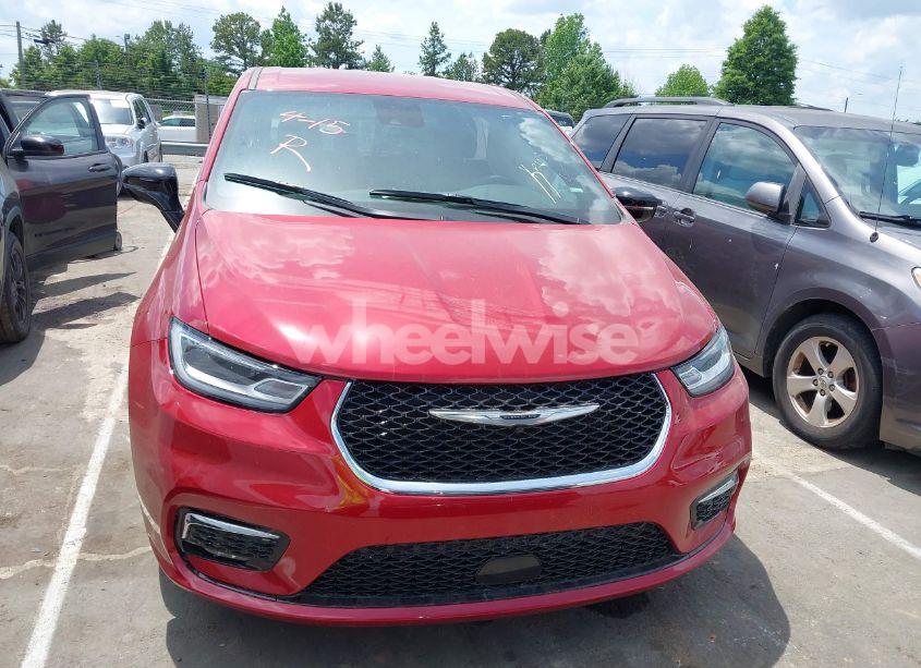 Photo 12 of 2025 Chrysler Pacifica SELECT (VIN 2C4RC1BG9SR554080)