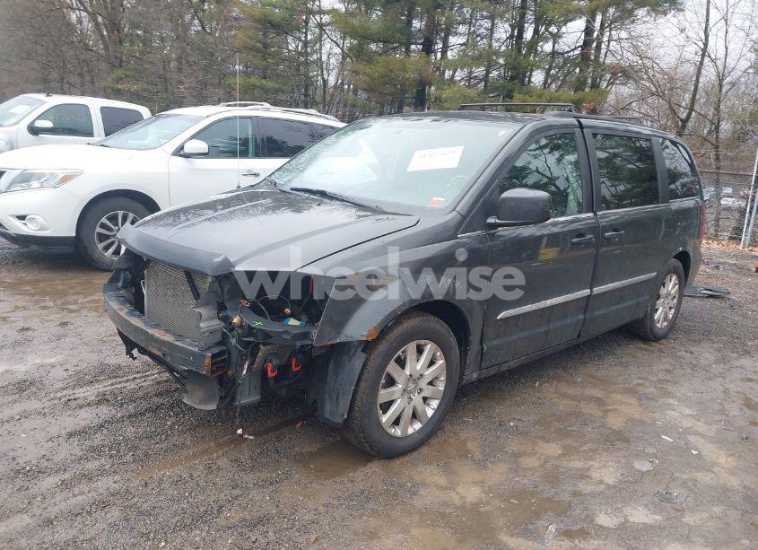 Photo 2 of 2012 Chrysler Town & COUNTRY TOURING (VIN 2C4RC1BGXCR170312)