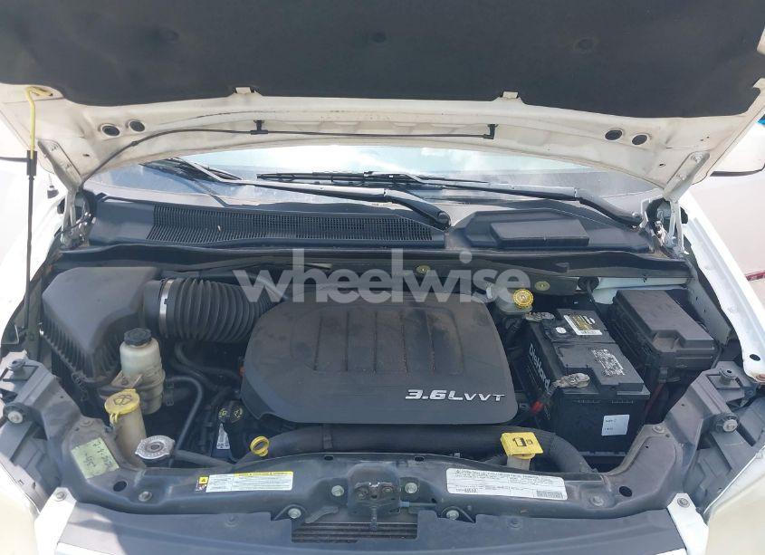 Photo 10 of 2012 Chrysler Town & COUNTRY TOURING (VIN 2C4RC1BGXCR229231)