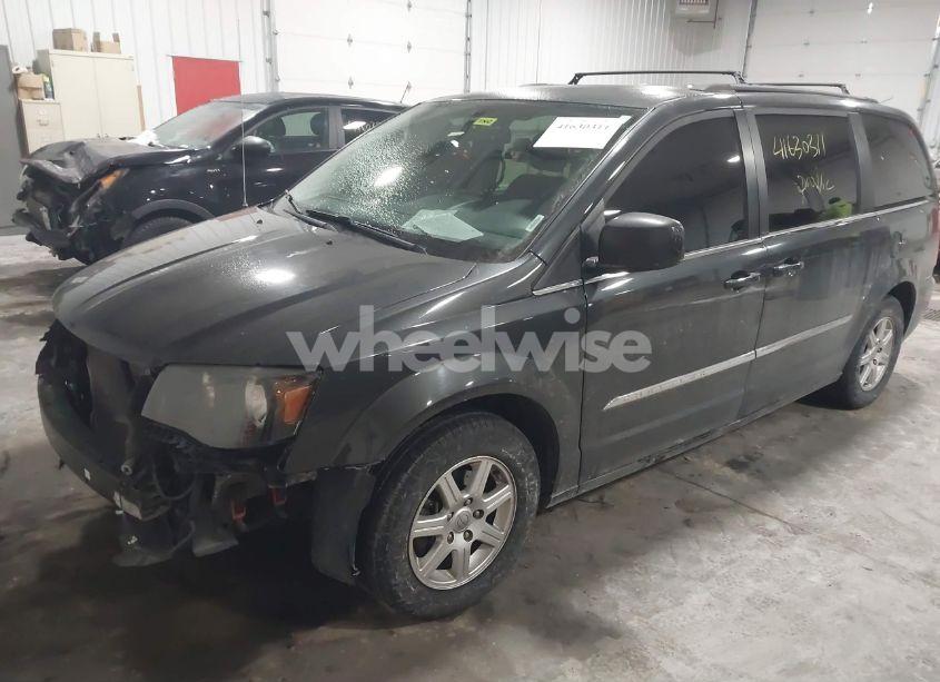 Photo 2 of 2012 Chrysler Town & COUNTRY TOURING (VIN 2C4RC1BGXCR258714)