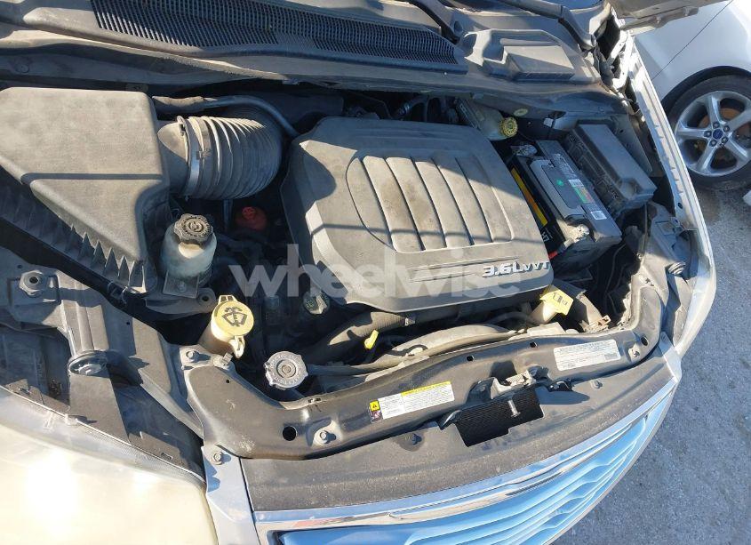 Photo 10 of 2012 Chrysler Town & COUNTRY TOURING (VIN 2C4RC1BGXCR305160)