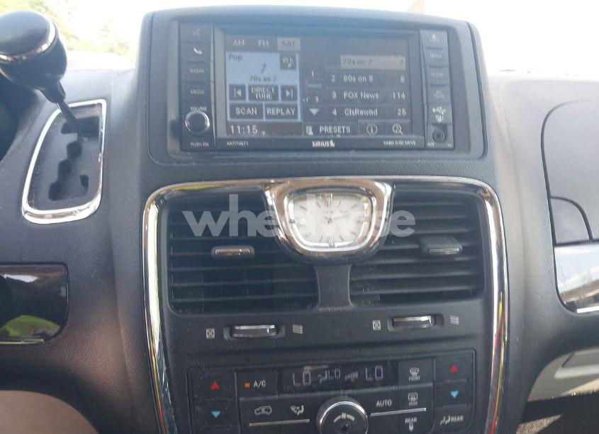 Photo 13 of 2012 Chrysler Town & COUNTRY TOURING (VIN 2C4RC1BGXCR312741)