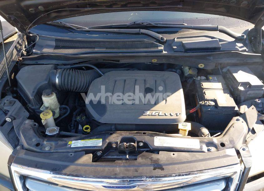 Photo 10 of 2012 Chrysler Town & COUNTRY TOURING (VIN 2C4RC1BGXCR312920)