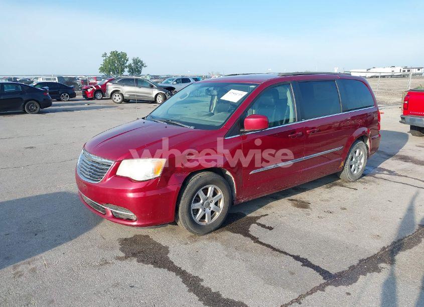 Photo 2 of 2012 Chrysler Town & COUNTRY TOURING (VIN 2C4RC1BGXCR319107)