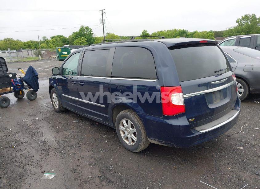 Photo 3 of 2012 Chrysler Town & COUNTRY TOURING (VIN 2C4RC1BGXCR345013)