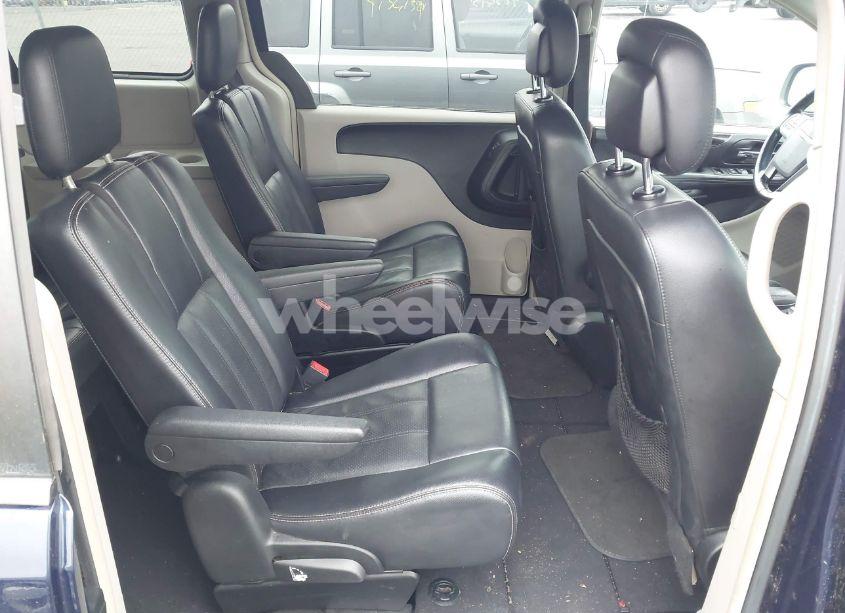 Photo 8 of 2012 Chrysler Town & COUNTRY TOURING (VIN 2C4RC1BGXCR345013)