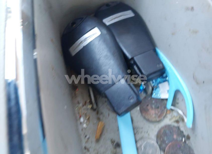 Photo 11 of 2012 Chrysler Town & COUNTRY TOURING (VIN 2C4RC1BGXCR363348)