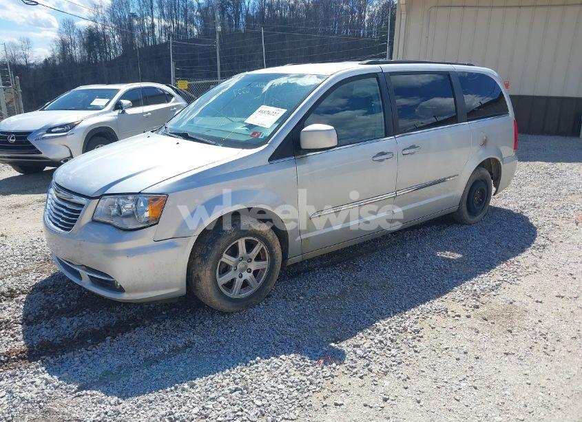 Photo 2 of 2012 Chrysler Town & COUNTRY TOURING (VIN 2C4RC1BGXCR382112)