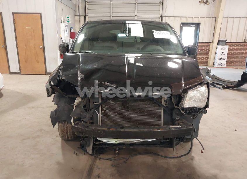 Photo 12 of 2013 Chrysler Town & COUNTRY TOURING (VIN 2C4RC1BGXDR509393)