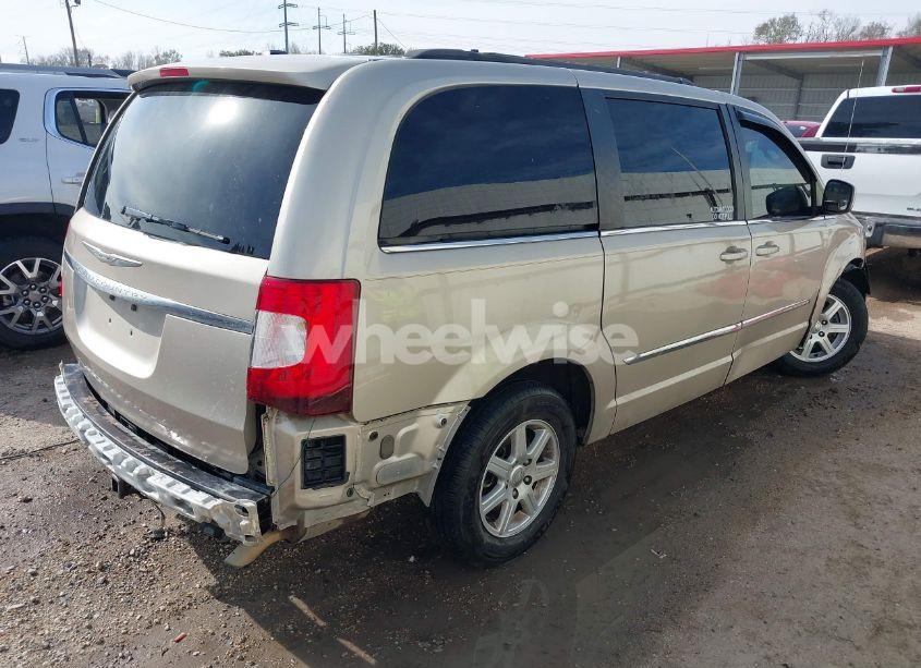 Photo 4 of 2013 Chrysler Town & COUNTRY TOURING (VIN 2C4RC1BGXDR519860)