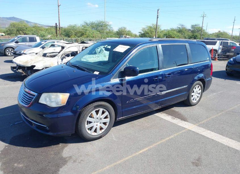 Photo 2 of 2013 Chrysler Town & COUNTRY TOURING (VIN 2C4RC1BGXDR573501)