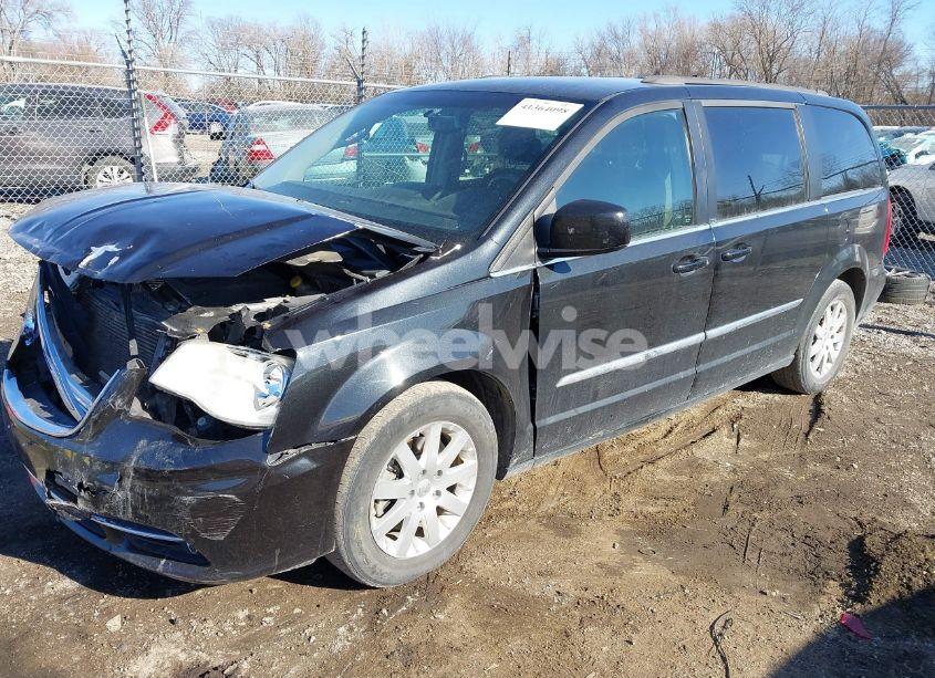 Photo 2 of 2013 Chrysler Town & COUNTRY TOURING (VIN 2C4RC1BGXDR603810)