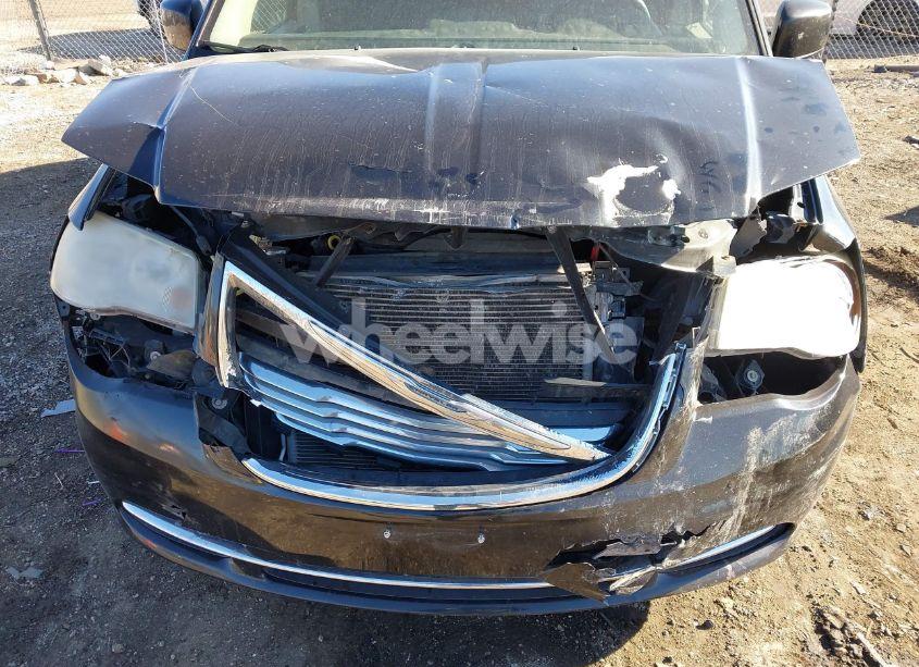 Photo 6 of 2013 Chrysler Town & COUNTRY TOURING (VIN 2C4RC1BGXDR603810)