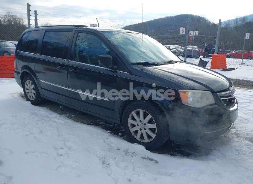 2013 Chrysler Town & COUNTRY TOURING (VIN 2C4RC1BGXDR620378) main photo