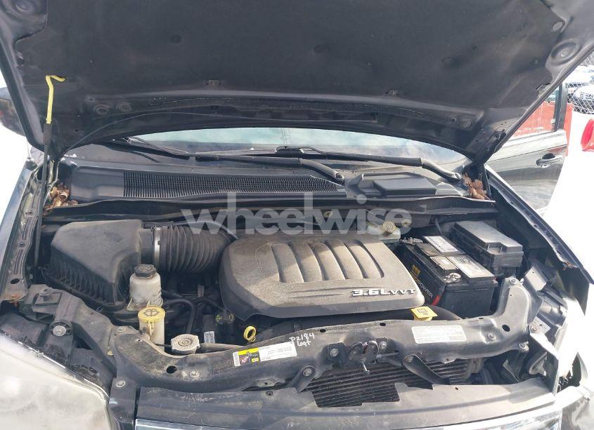 Photo 10 of 2013 Chrysler Town & COUNTRY TOURING (VIN 2C4RC1BGXDR620378)