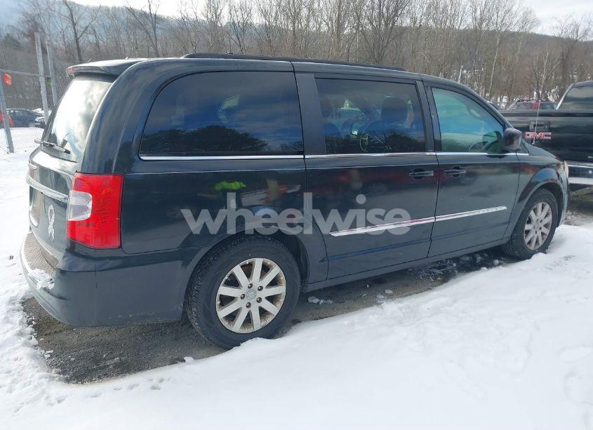 Photo 4 of 2013 Chrysler Town & COUNTRY TOURING (VIN 2C4RC1BGXDR620378)