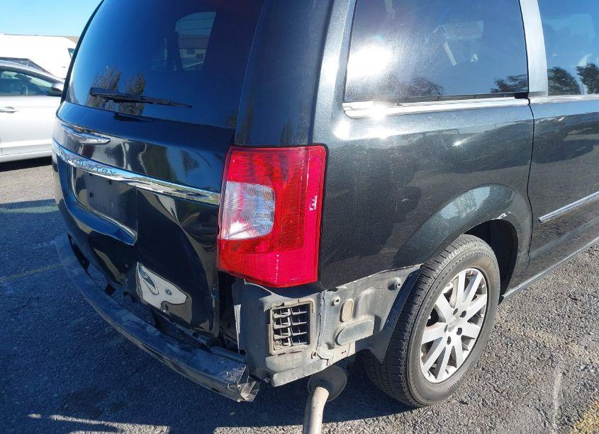 Photo 6 of 2013 Chrysler Town & COUNTRY TOURING (VIN 2C4RC1BGXDR692035)