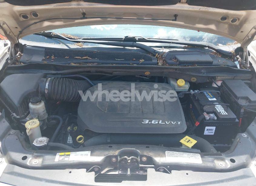 Photo 10 of 2013 Chrysler Town & COUNTRY TOURING (VIN 2C4RC1BGXDR706855)