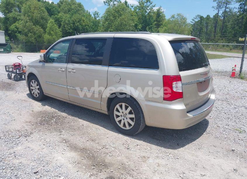 Photo 3 of 2013 Chrysler Town & COUNTRY TOURING (VIN 2C4RC1BGXDR706855)