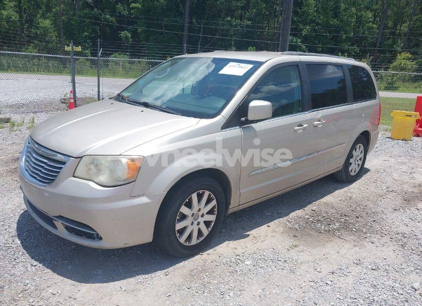 Photo 6 of 2013 Chrysler Town & COUNTRY TOURING (VIN 2C4RC1BGXDR706855)